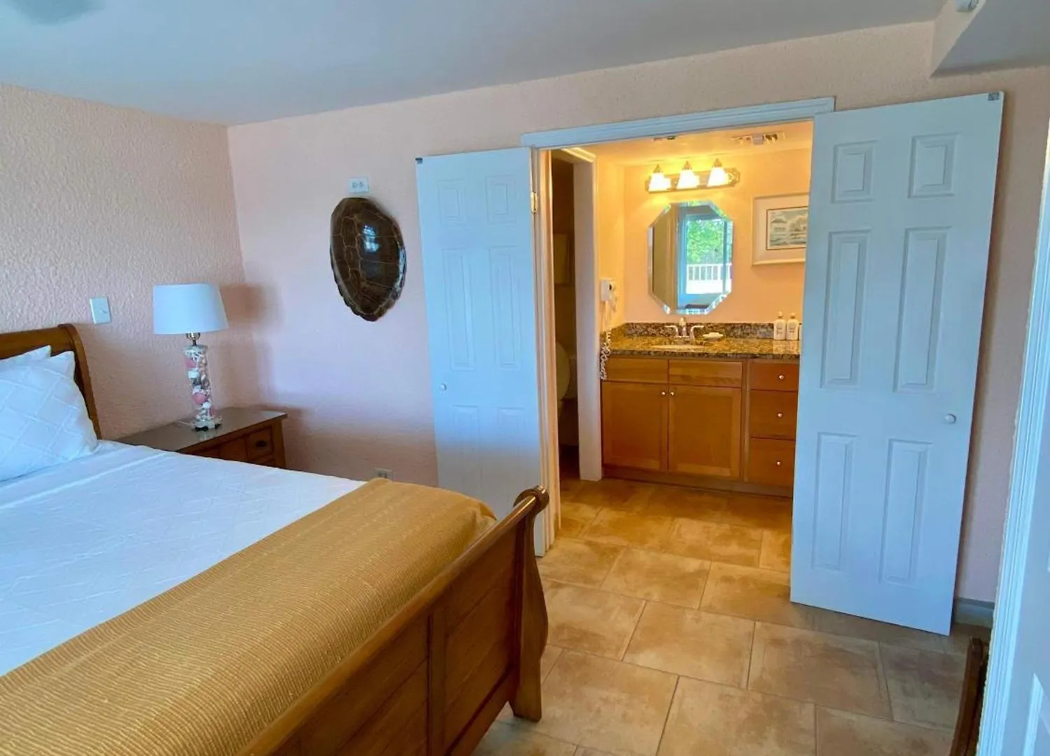 Oceanfront 3-Br Condo With Large Beachfront Terrace Dog City 0*,